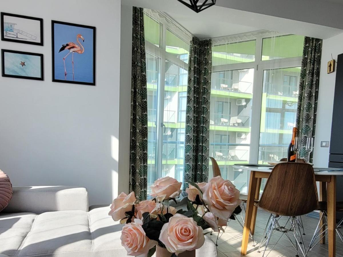 Los Amigos Apartment Spa Resort Mamaia Нэводари Экстерьер фото